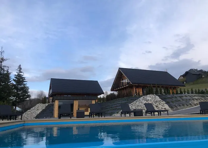 Swierkowa Osada منتزه العطل ايستينبا